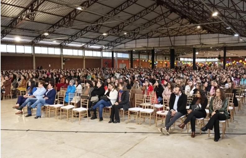 Seminário Regional sobre Autismo reúne mais de 2 mil pessoas em Joaçaba