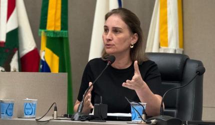 Rita sugere regulamentação da função de condutor de ambulância